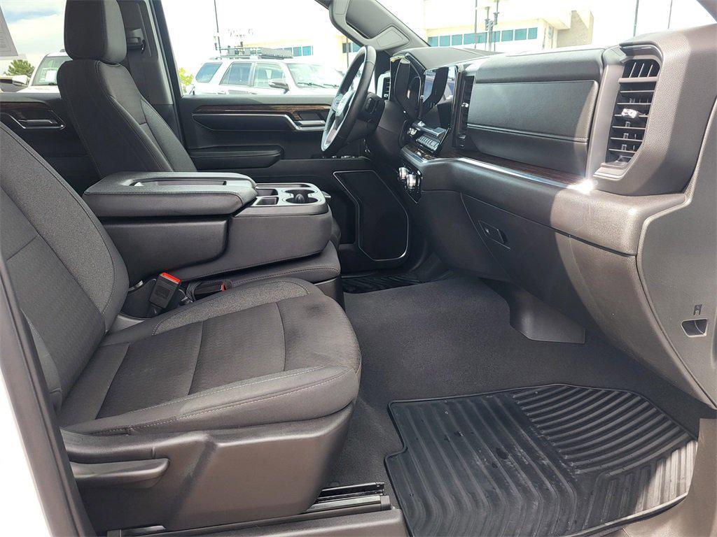 used 2024 GMC Sierra 1500 car, priced at $45,298