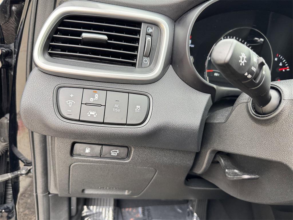 used 2019 Kia Sorento car, priced at $22,498
