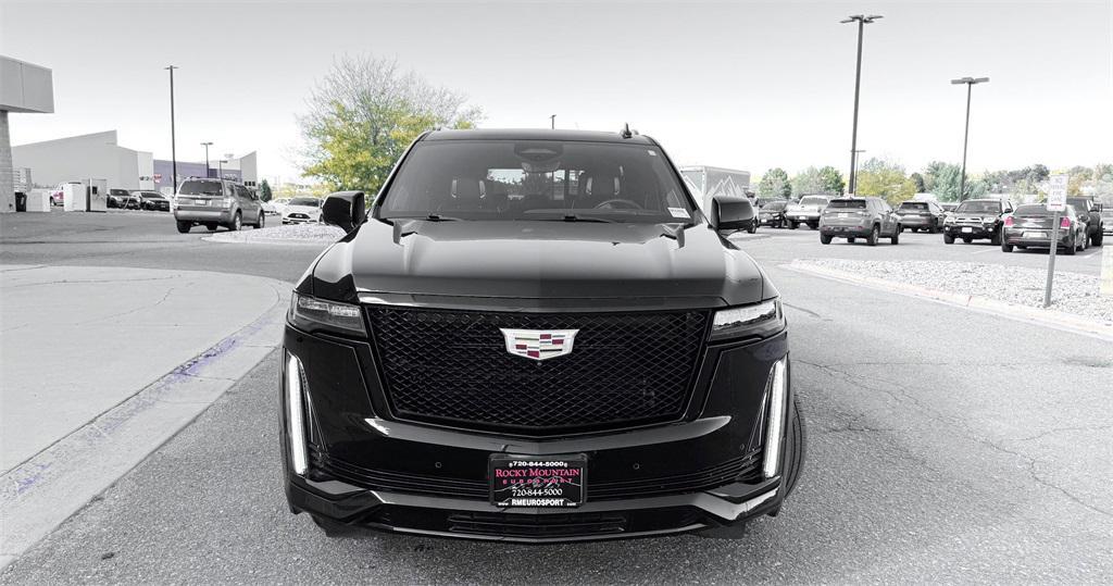 used 2022 Cadillac Escalade car, priced at $69,998