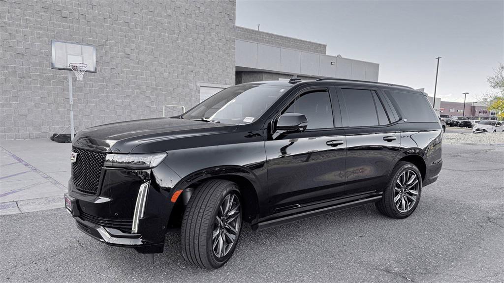 used 2022 Cadillac Escalade car, priced at $69,998
