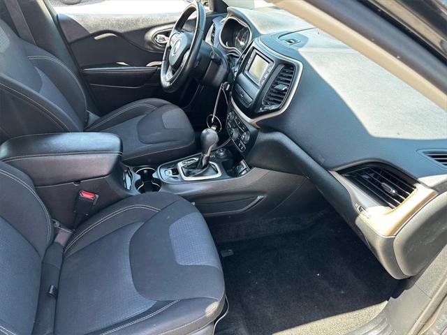 used 2015 Jeep Cherokee car, priced at $12,198