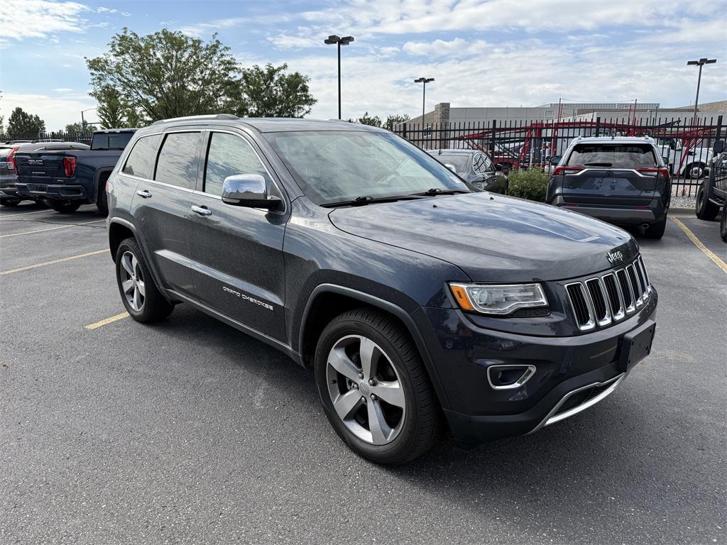 used 2015 Jeep Grand Cherokee car, priced at $16,498