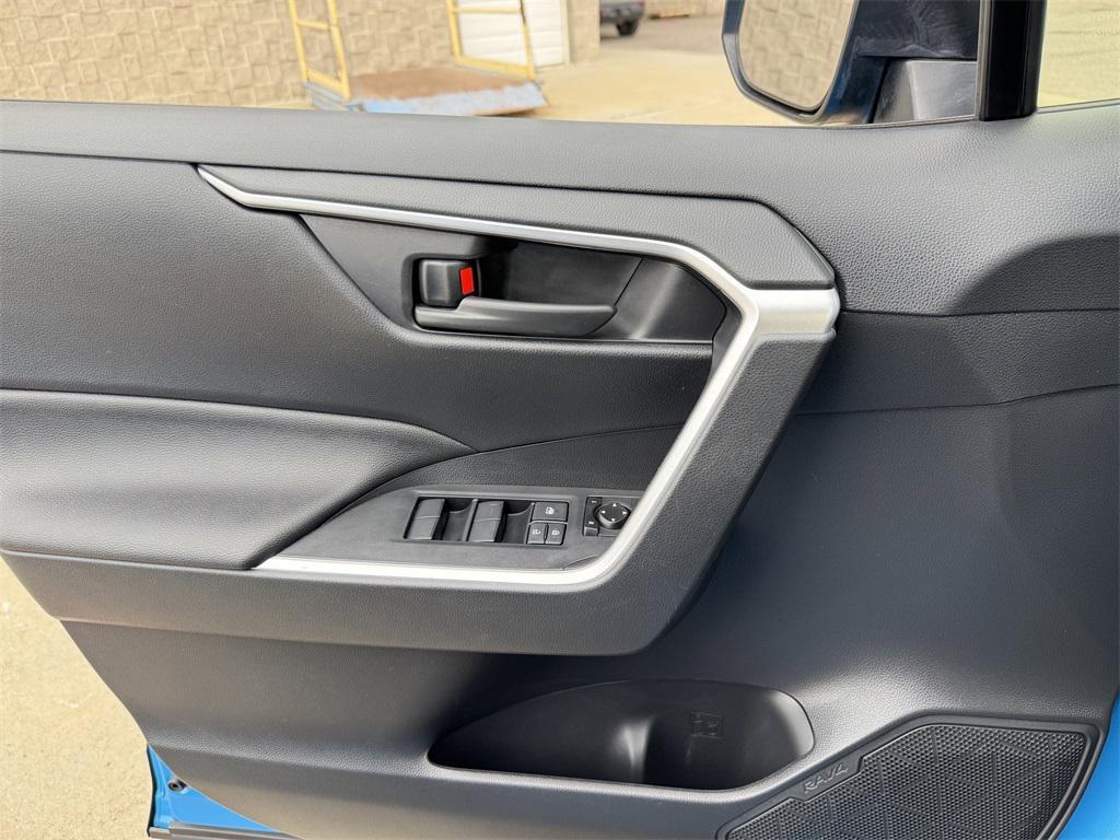 used 2019 Toyota RAV4 car, priced at $23,998