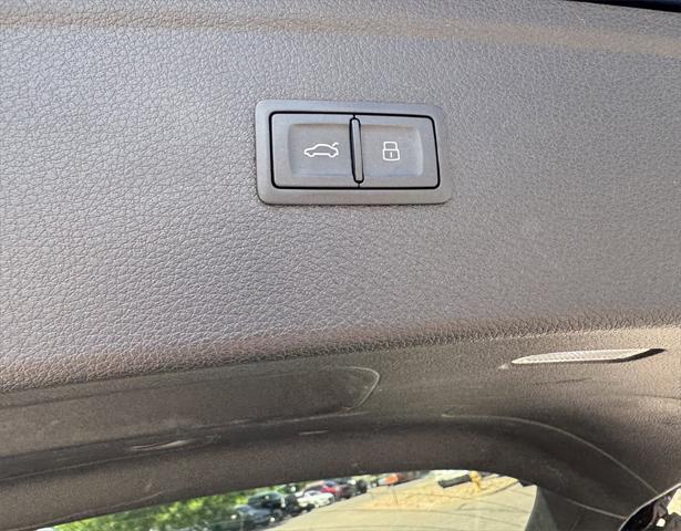 used 2022 Audi Q5 car, priced at $27,998