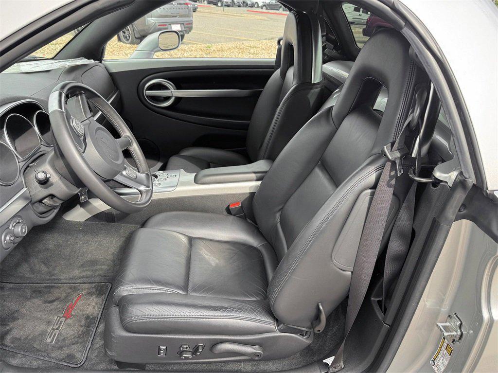 used 2004 Chevrolet SSR car, priced at $33,998