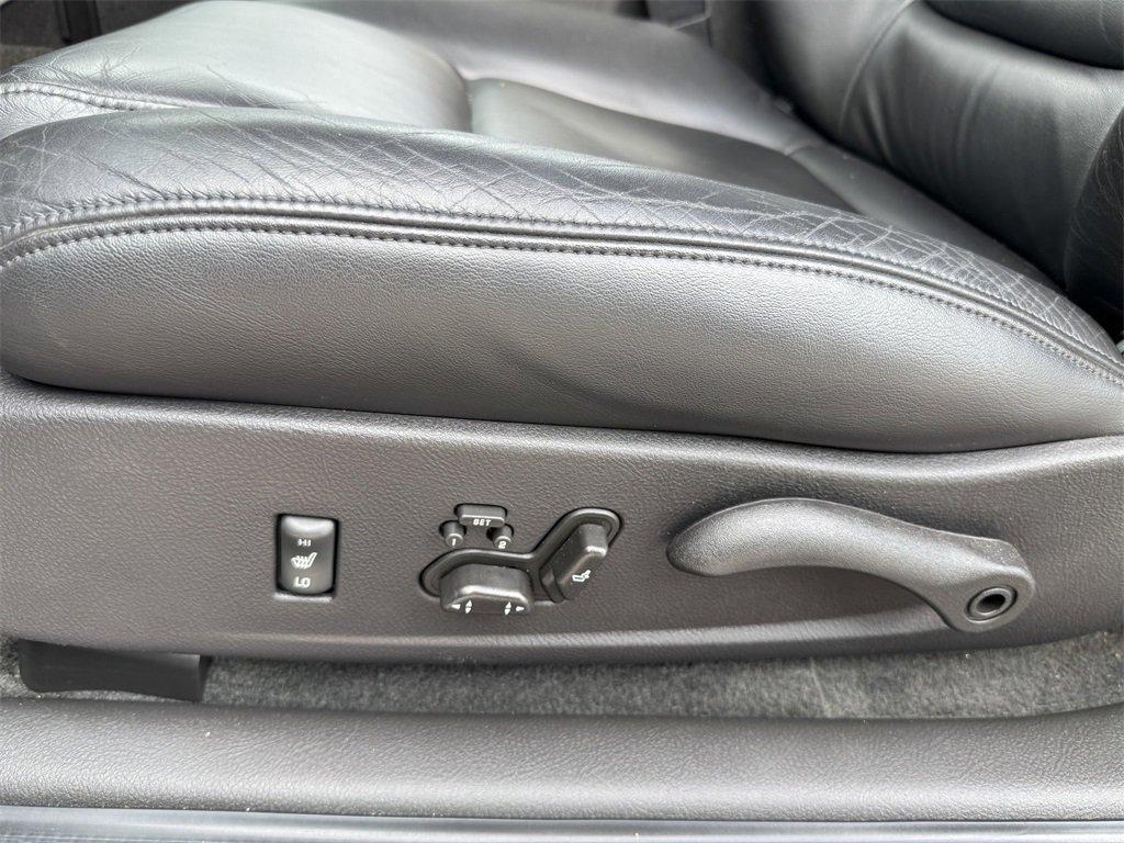 used 2004 Chevrolet SSR car, priced at $33,998