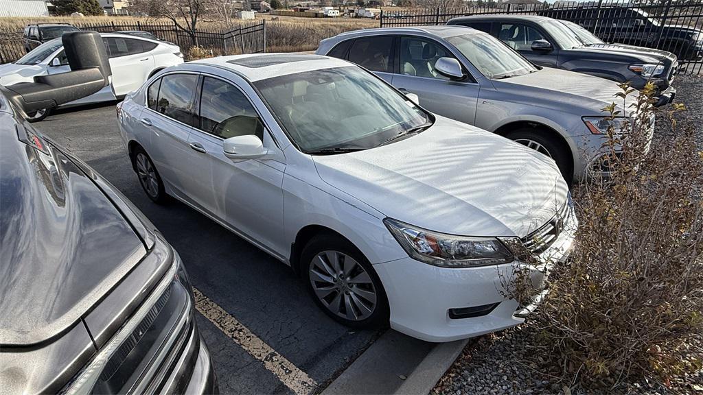 used 2015 Honda Accord car, priced at $17,999