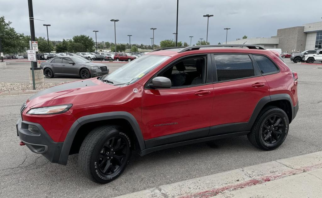 used 2018 Jeep Cherokee car, priced at $20,599