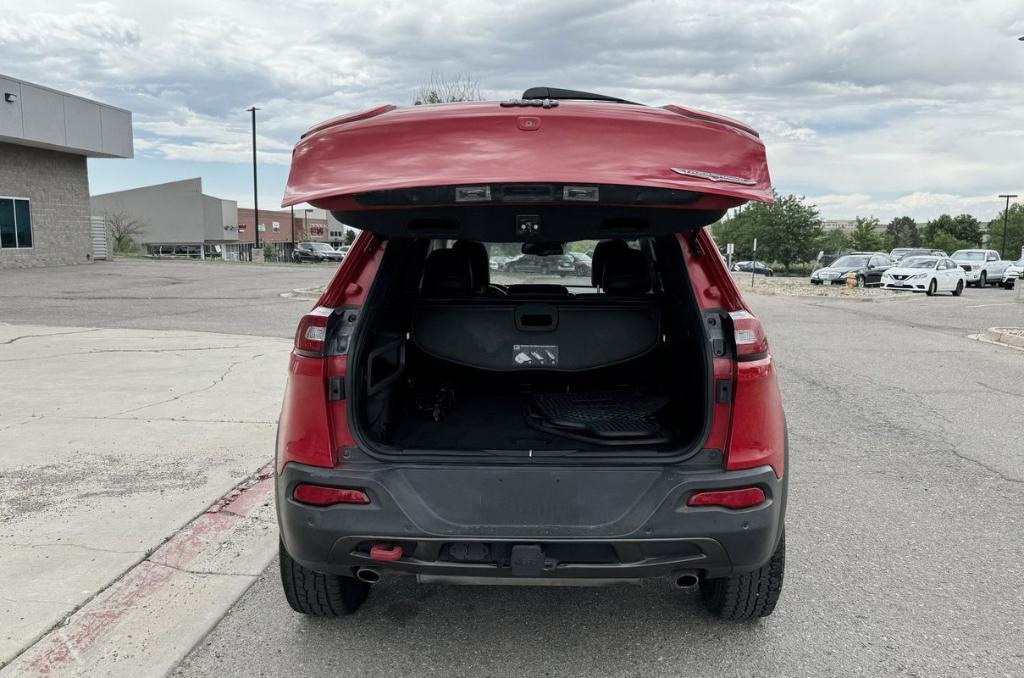 used 2018 Jeep Cherokee car, priced at $20,599