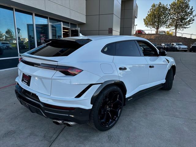 used 2023 Lamborghini Urus car, priced at $289,999