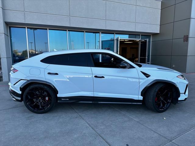 used 2023 Lamborghini Urus car, priced at $289,999