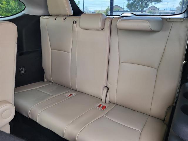used 2021 Toyota Highlander Hybrid car, priced at $41,999