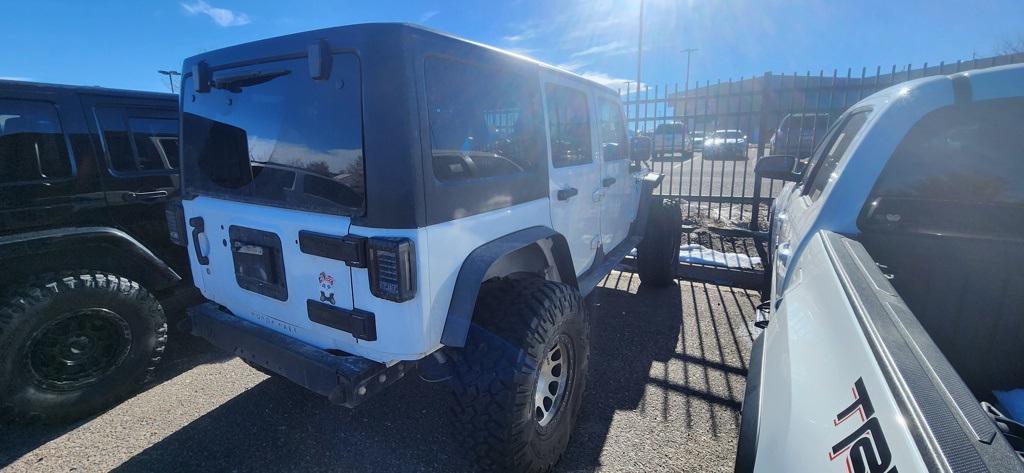 used 2015 Jeep Wrangler Unlimited car, priced at $21,999