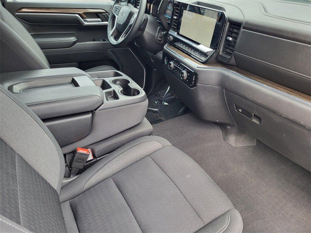 used 2024 Chevrolet Silverado 1500 car, priced at $40,498