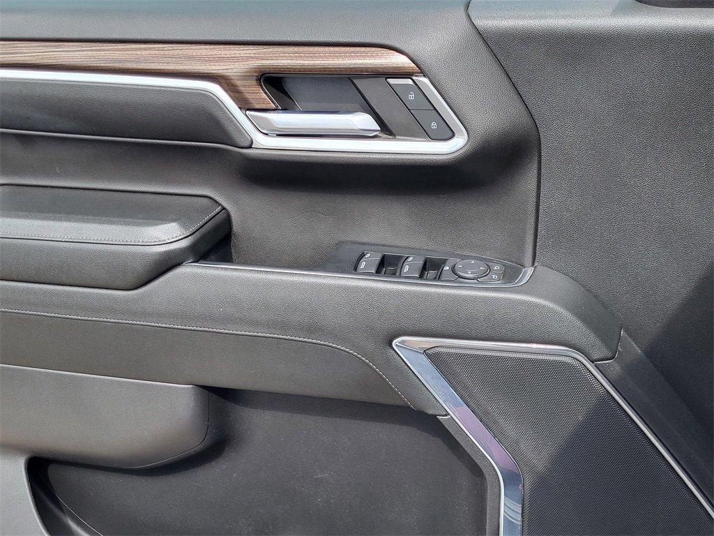 used 2024 Chevrolet Silverado 1500 car, priced at $40,498