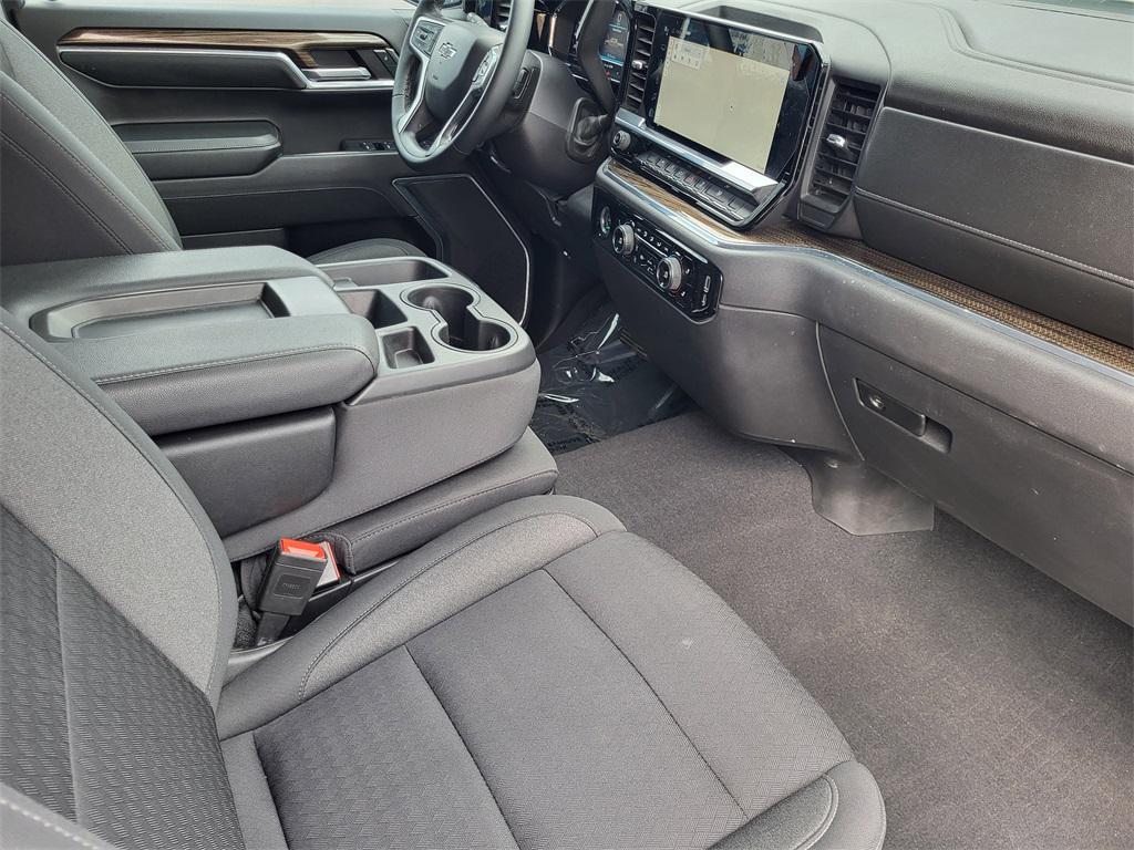 used 2024 Chevrolet Silverado 1500 car, priced at $40,599