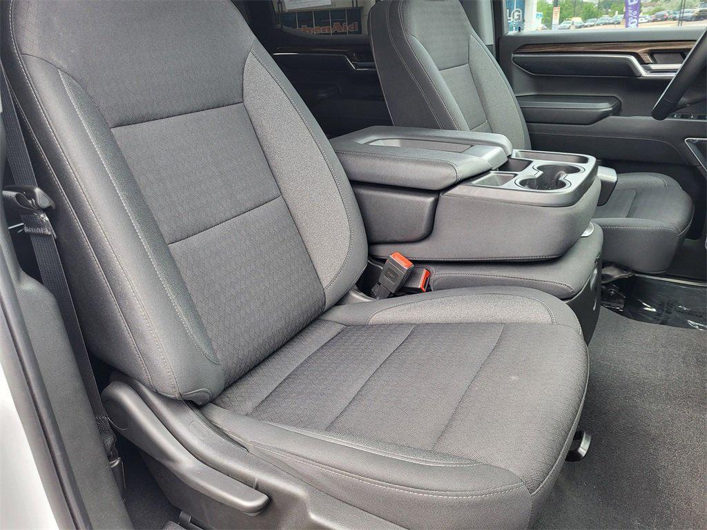 used 2024 Chevrolet Silverado 1500 car, priced at $40,498