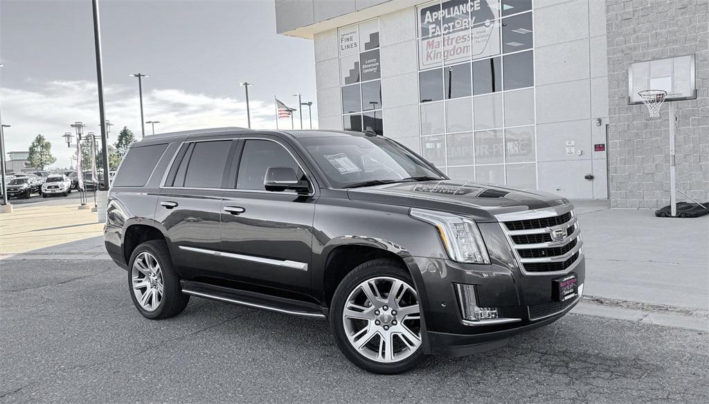 used 2017 Cadillac Escalade car, priced at $25,998