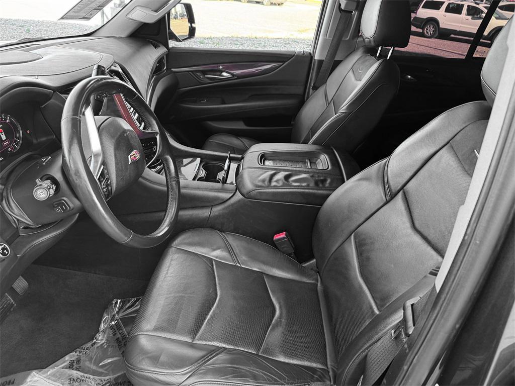 used 2017 Cadillac Escalade car, priced at $25,998