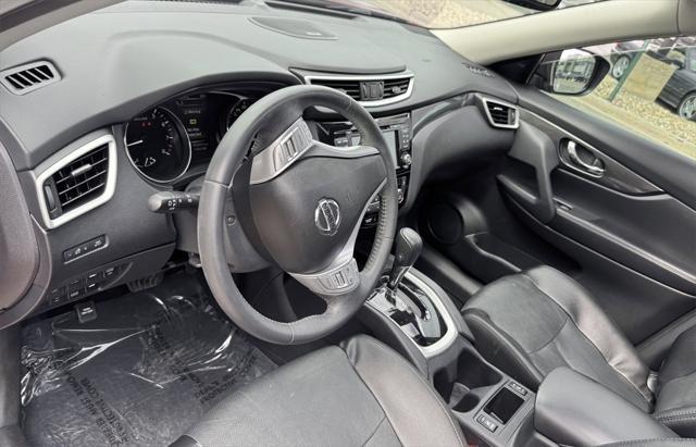 used 2016 Nissan Rogue car, priced at $12,198