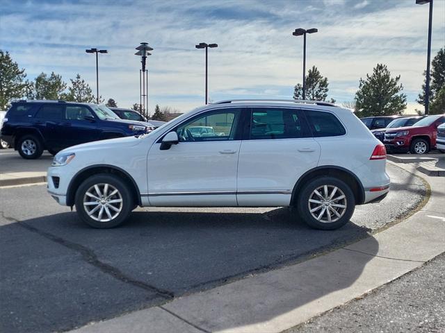 used 2016 Volkswagen Touareg car, priced at $13,498