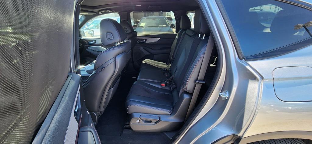 used 2022 Acura MDX car, priced at $37,599