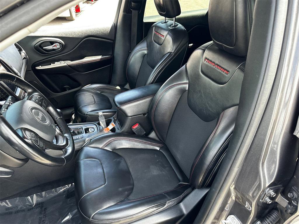 used 2021 Jeep Cherokee car, priced at $14,698