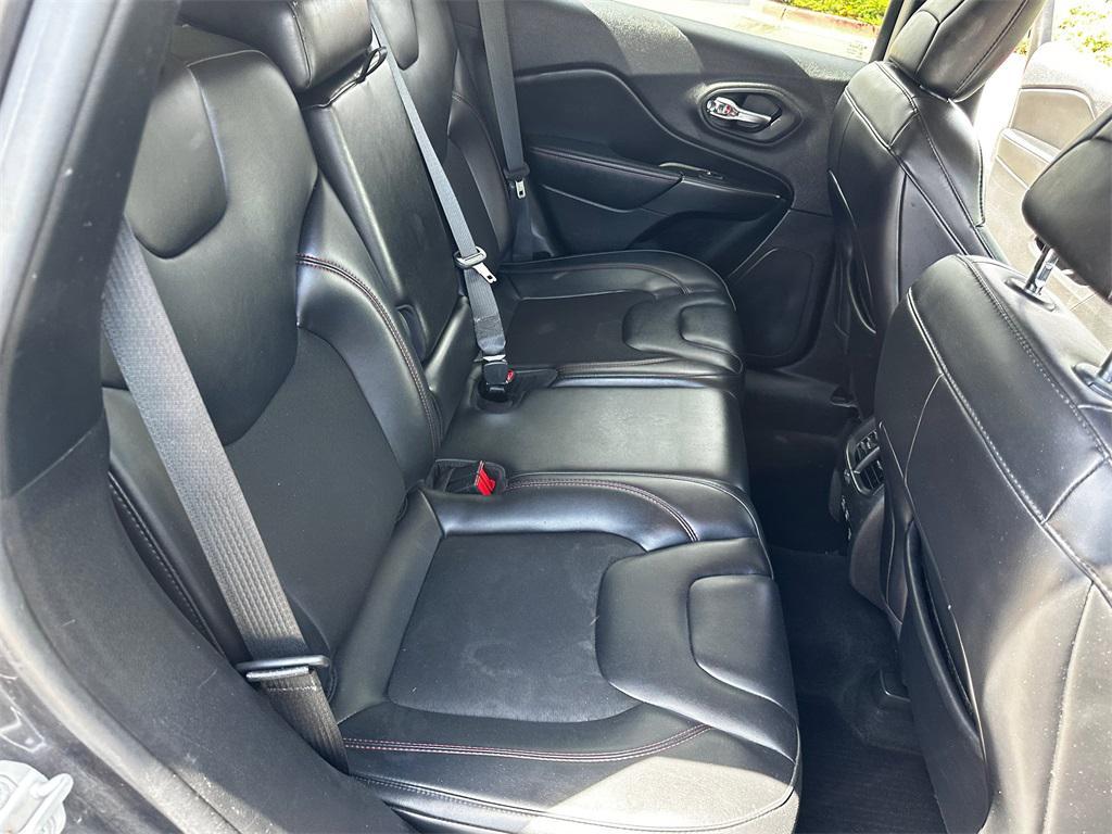 used 2021 Jeep Cherokee car, priced at $14,698