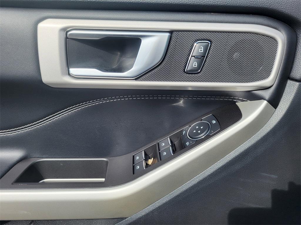 used 2021 Ford Explorer car, priced at $27,998