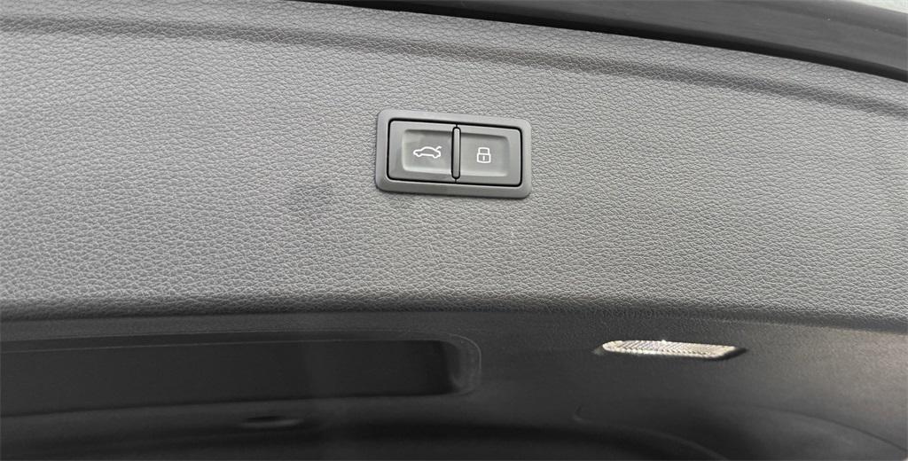 used 2022 Audi Q5 car, priced at $22,898