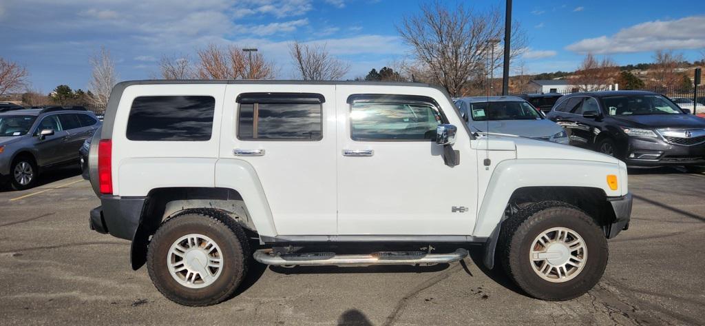 used 2008 Hummer H3 car, priced at $10,998