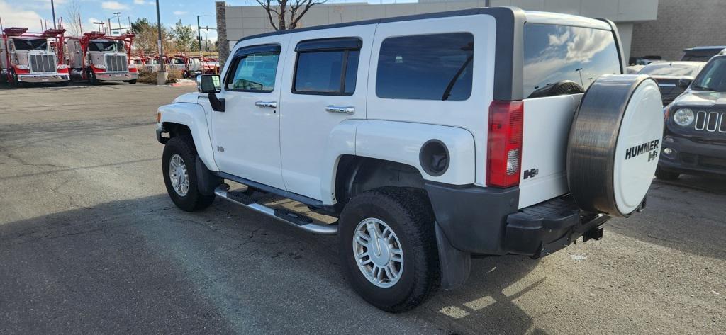 used 2008 Hummer H3 car, priced at $10,998