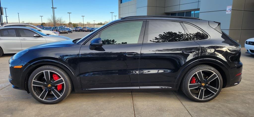 used 2021 Porsche Cayenne car, priced at $77,998