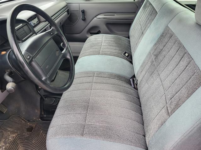 used 1995 Ford F-150 car