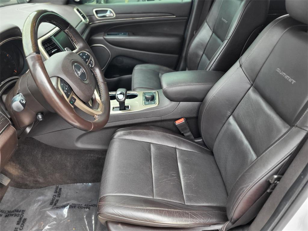 used 2014 Jeep Grand Cherokee car, priced at $11,998