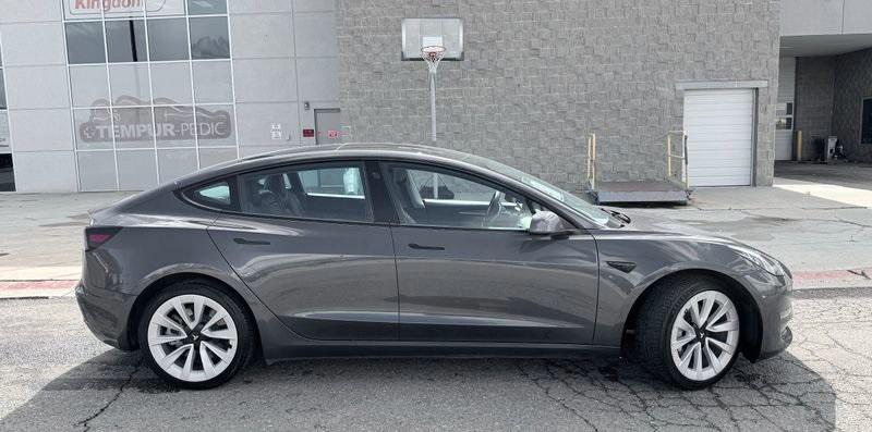 used 2022 Tesla Model 3 car, priced at $25,999