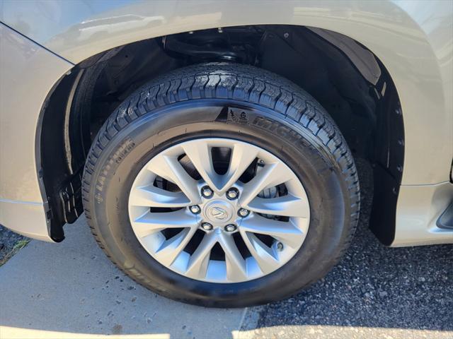 used 2023 Lexus GX 460 car, priced at $63,599