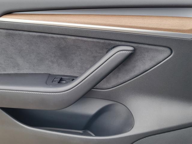 used 2021 Tesla Model 3 car, priced at $30,599