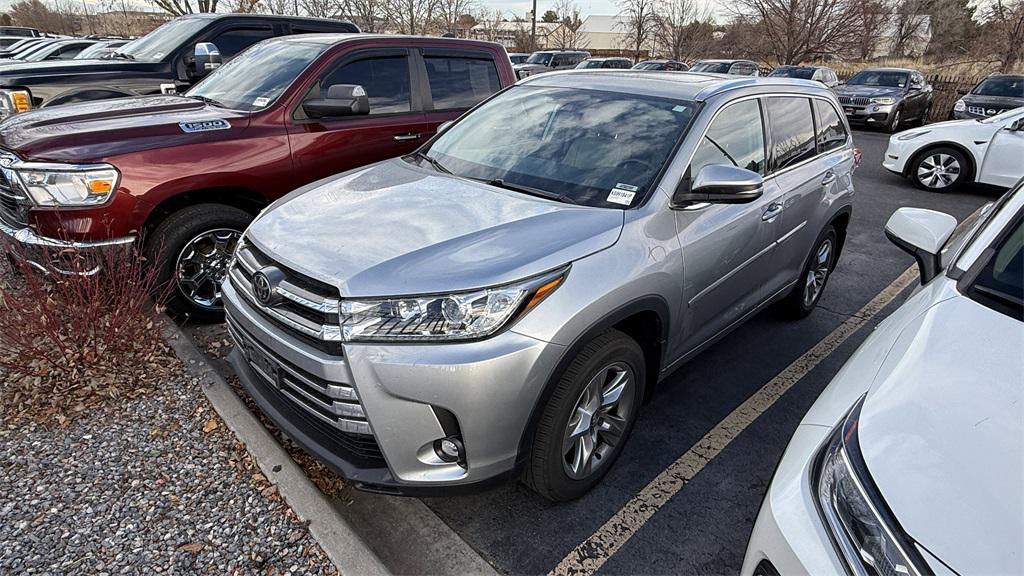 used 2019 Toyota Highlander car, priced at $32,599