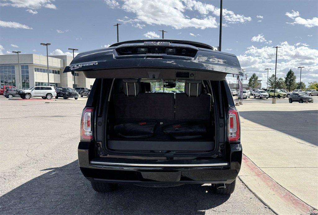 used 2017 GMC Yukon car, priced at $29,998