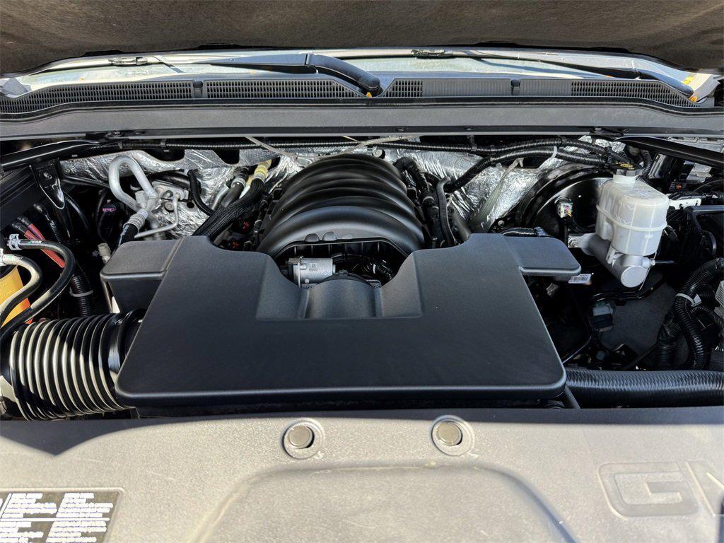 used 2017 GMC Yukon car, priced at $29,998