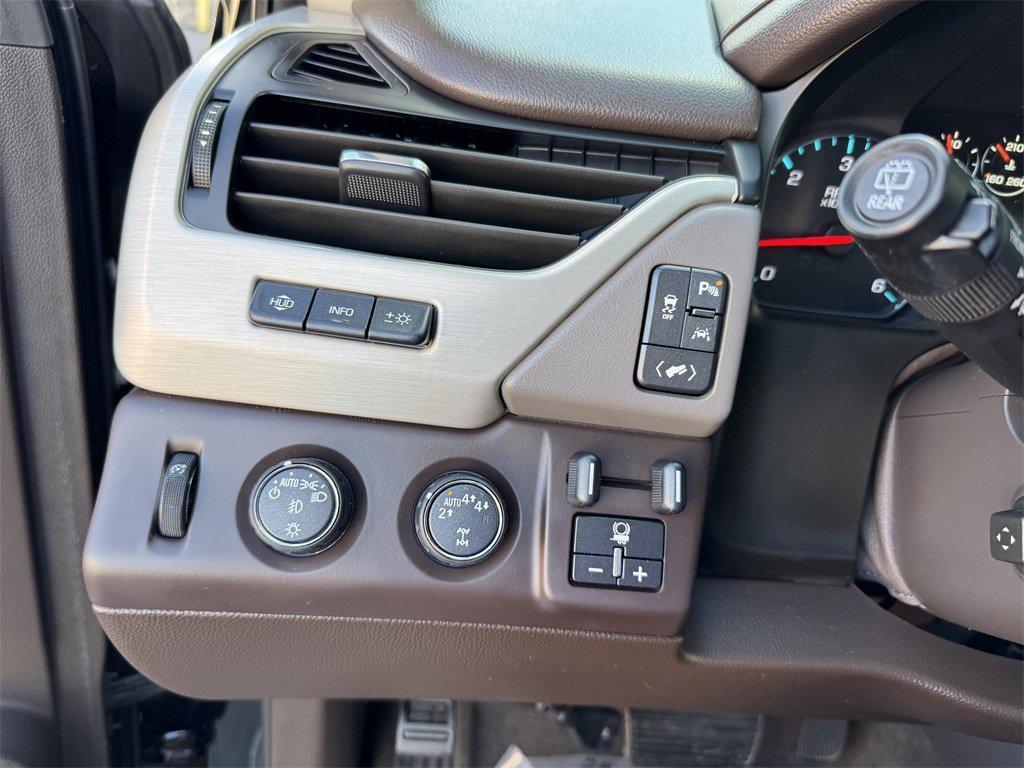 used 2017 GMC Yukon car, priced at $29,998