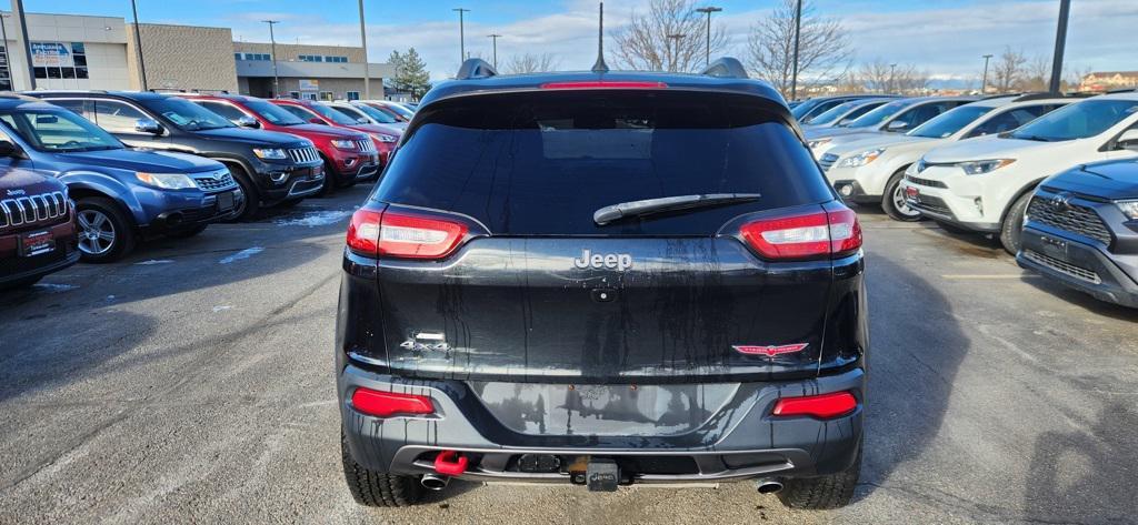 used 2015 Jeep Cherokee car, priced at $11,998