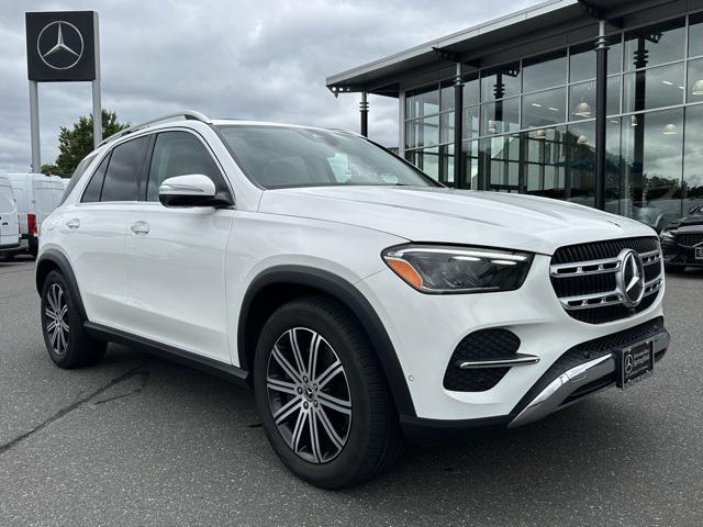 used 2024 Mercedes-Benz GLE 450 car, priced at $59,987