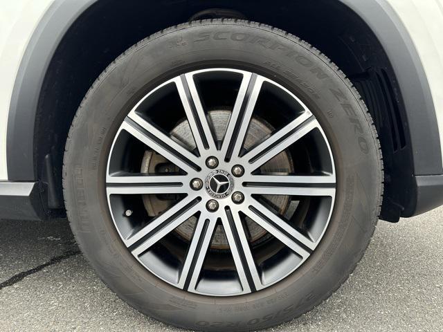 used 2024 Mercedes-Benz GLE 450 car, priced at $59,987