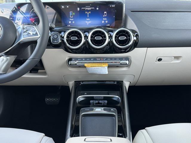 new 2026 Mercedes-Benz GLA 250 car, priced at $48,440