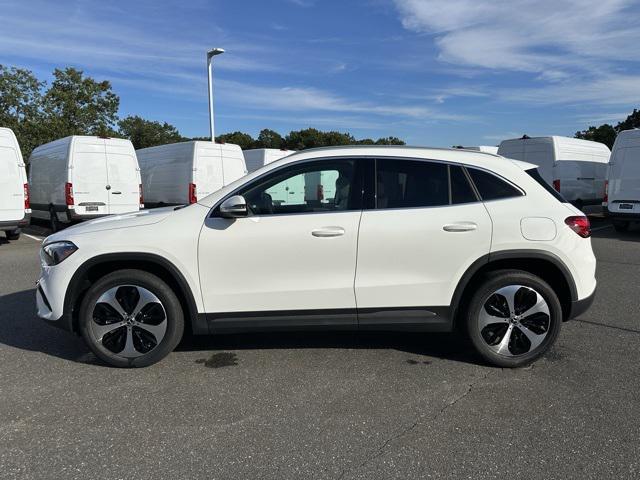new 2026 Mercedes-Benz GLA 250 car, priced at $48,440