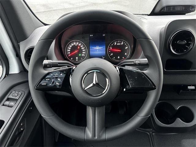 new 2025 Mercedes-Benz Sprinter 2500 car, priced at $58,886