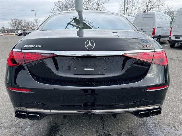 new 2025 Mercedes-Benz AMG S 63 E car, priced at $195,300