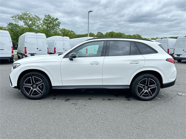 new 2025 Mercedes-Benz GLC 300 car, priced at $58,450
